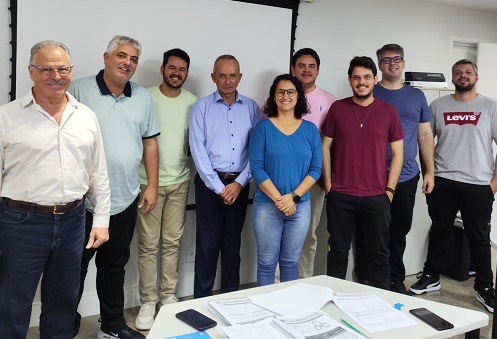 Profissionais participam do curso de Formação de Rigger