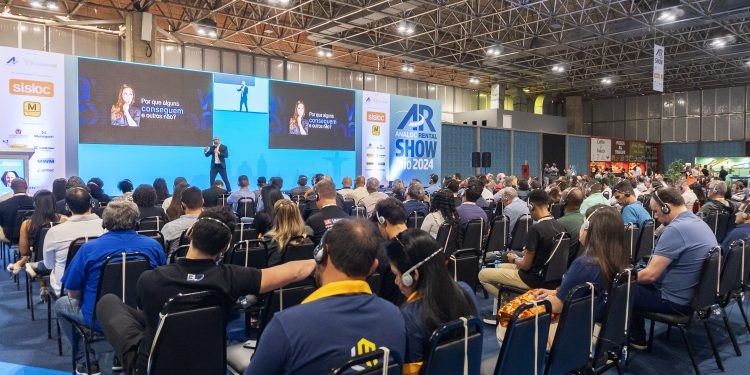 Vice-presidente da Sobratema participa da Analoc Rental Show